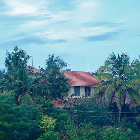 La Exotica Otel Varkala Dış mekan fotoğraf
