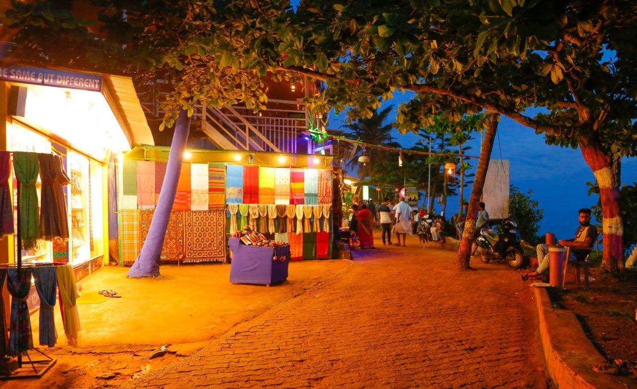 La Exotica Otel Varkala Dış mekan fotoğraf