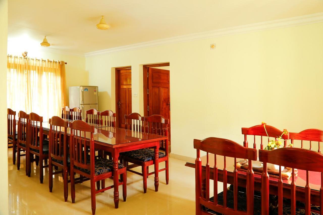 La Exotica Otel Varkala Dış mekan fotoğraf